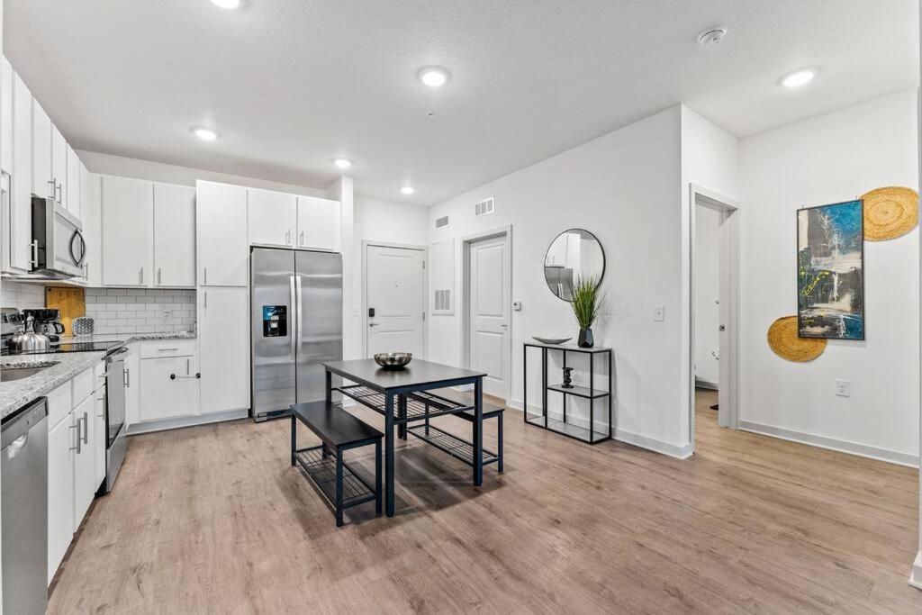 Complete Apartment ,10 Min To Parks Pets Allowed, Resort-Style Amenities Orlando Exterior foto